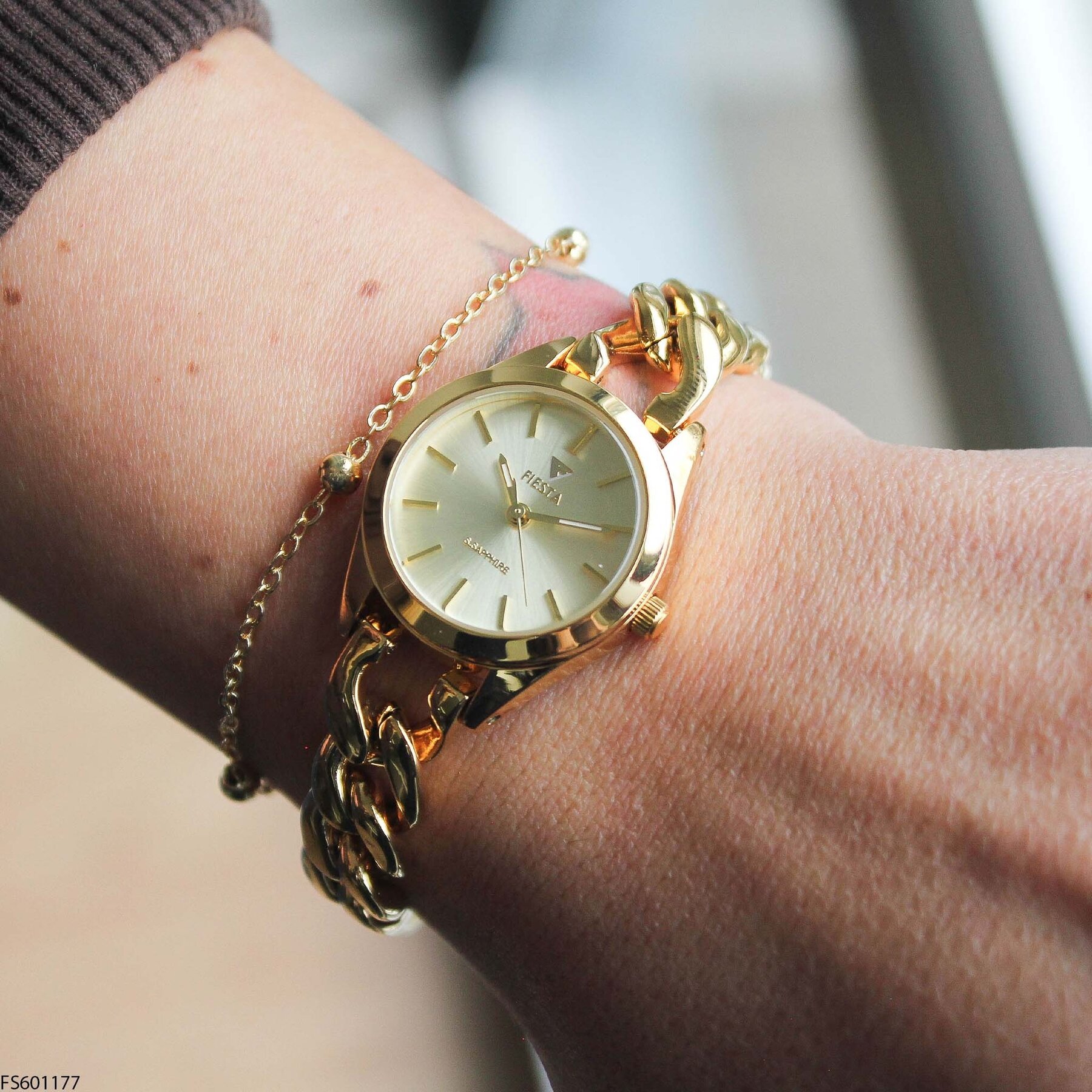Fiesta FS601177 Çelik Kordonlu Kadın Kol Saati