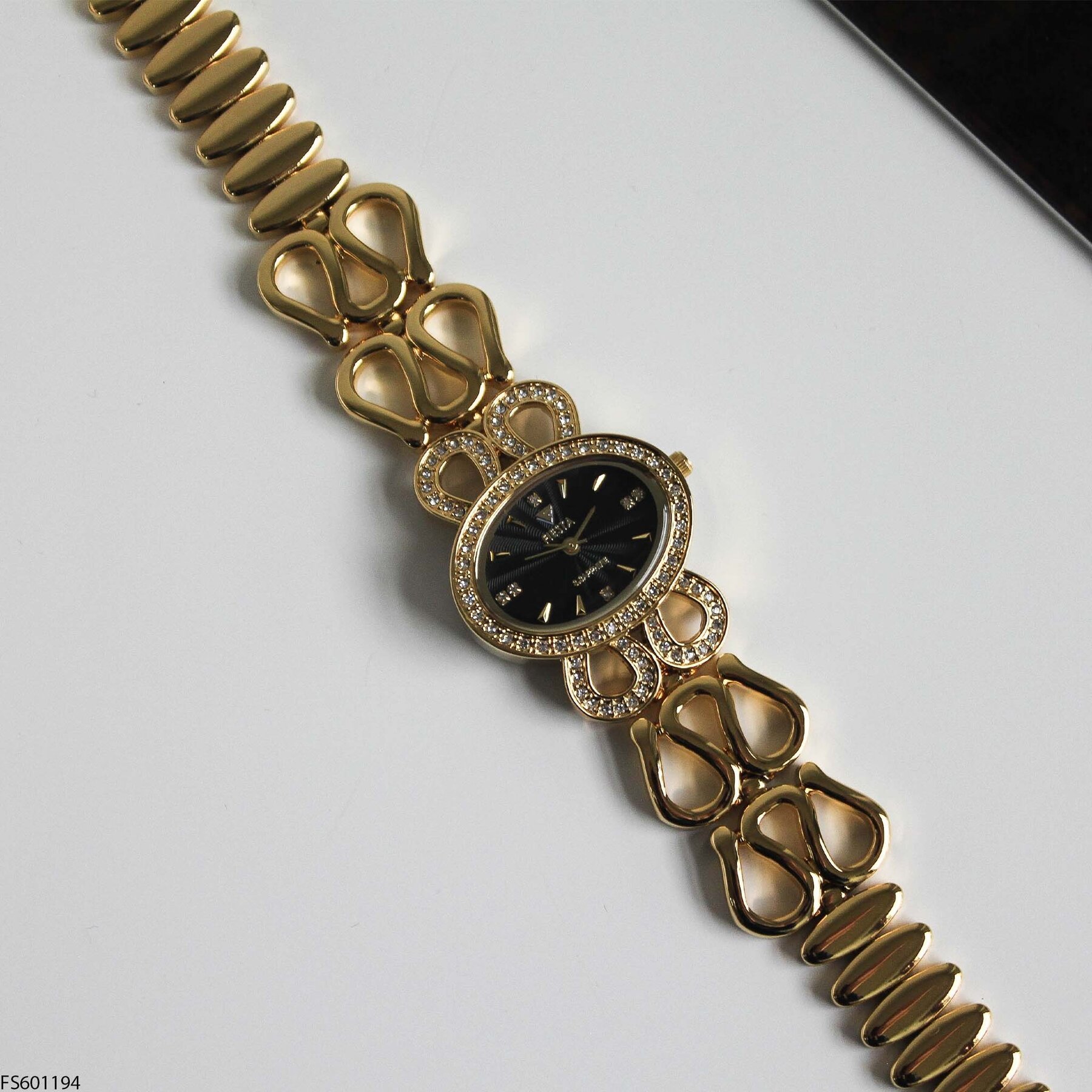 Fiesta FS601194 Çelik Kordonlu Kadın Kol Saati