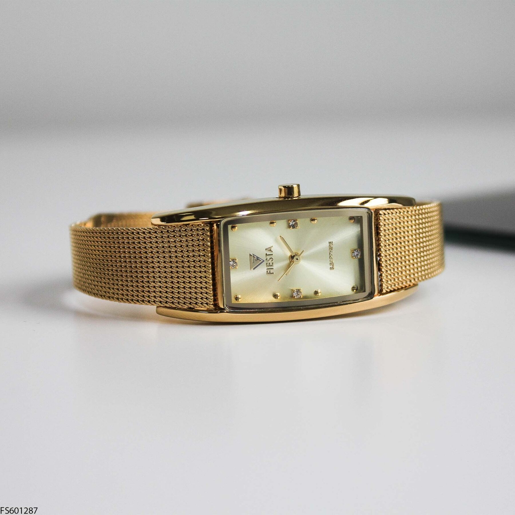 Fiesta FS601287 Çelik Hasır Kordonlu Kadın Kol Saati