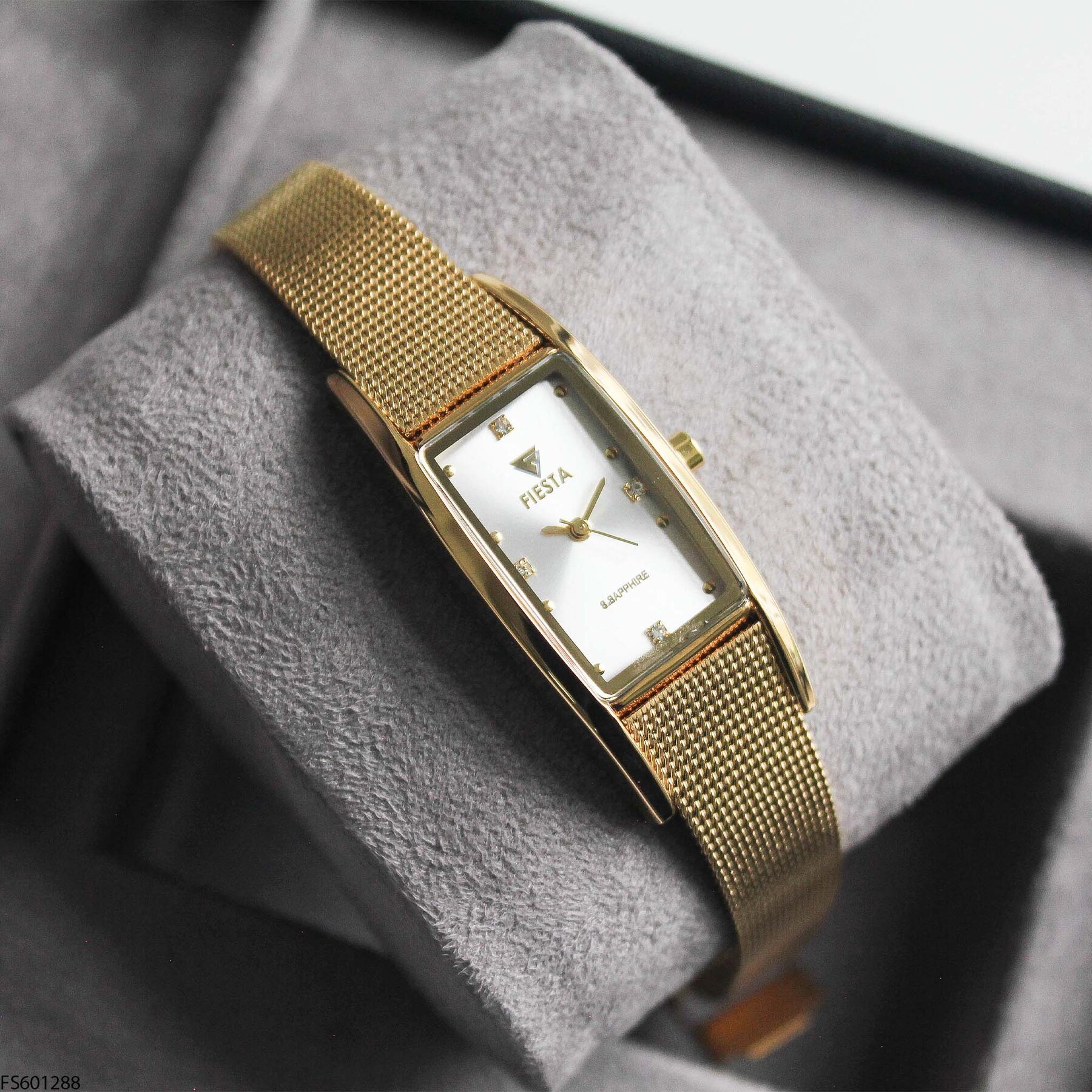 Fiesta FS601288 Çelik Hasır Kordonlu Kadın Kol Saati