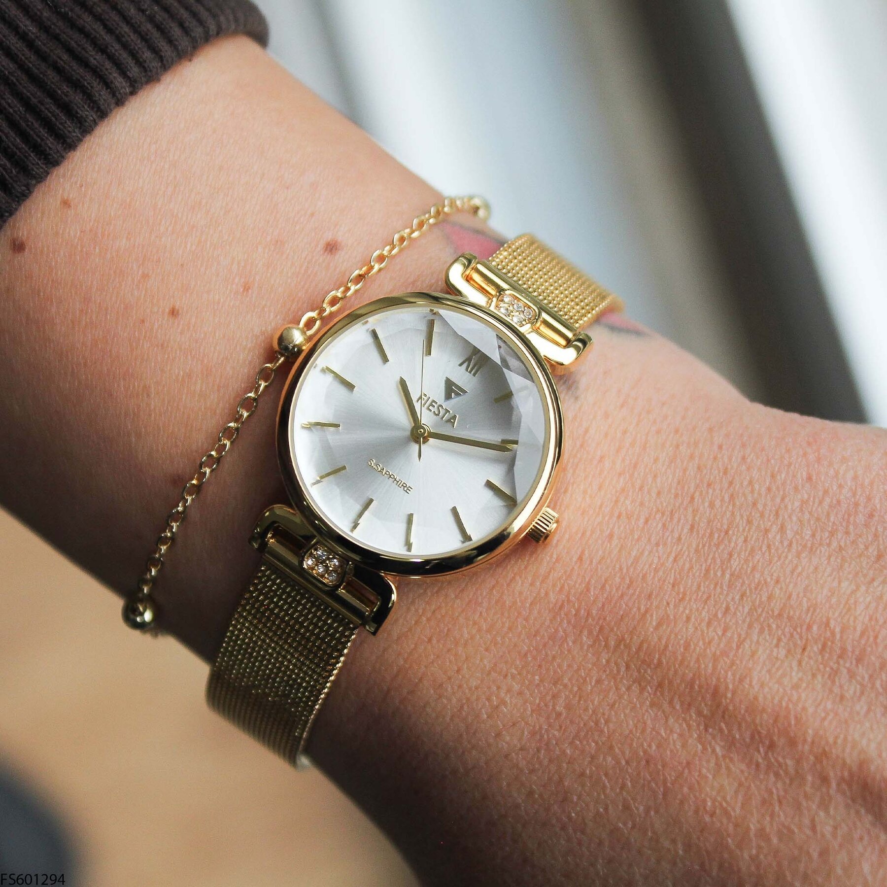 Fiesta FS601294 Çelik Hasır Kordonlu Kadın Kol Saati