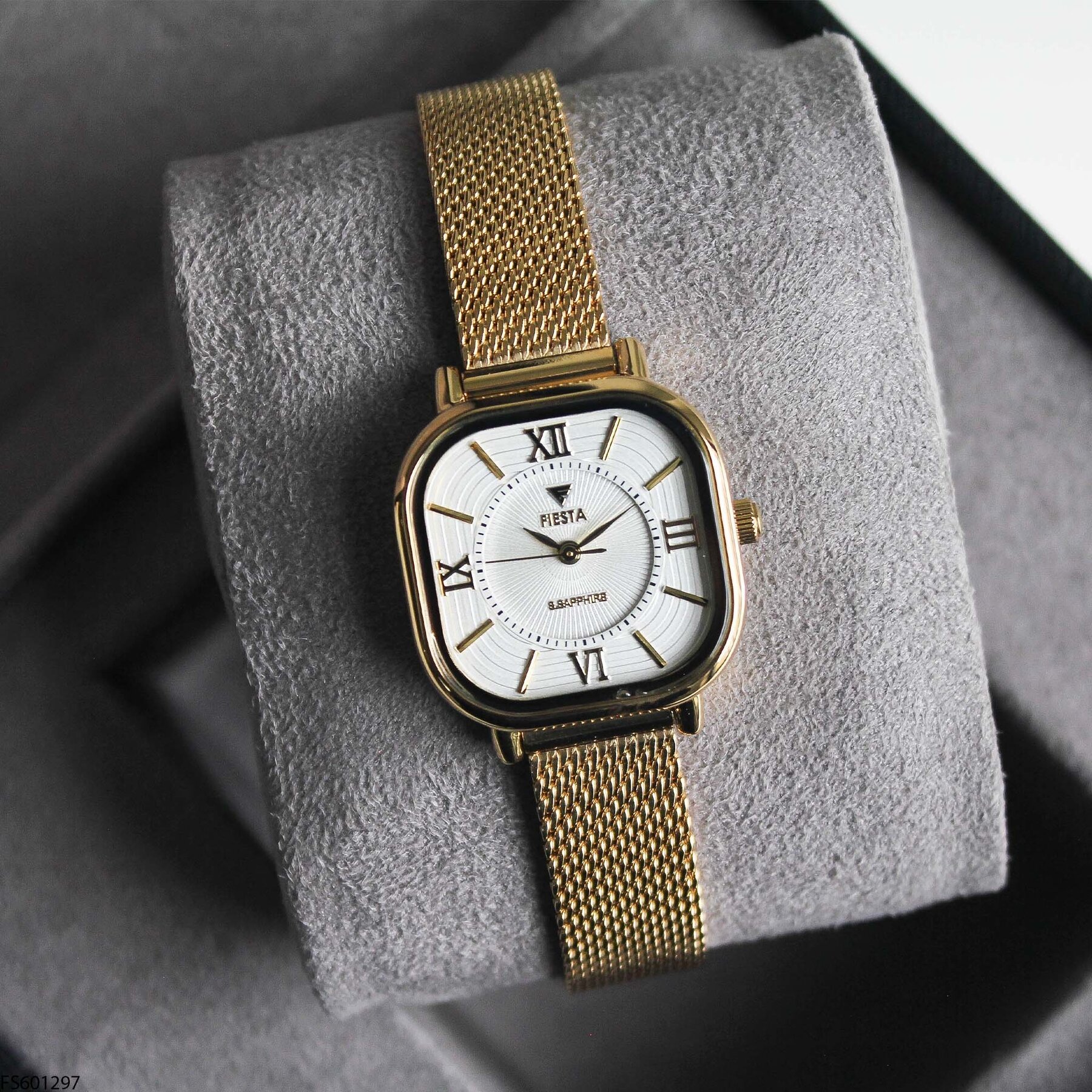Fiesta FS601297 Çelik Hasır Kordonlu Kadın Kol Saati