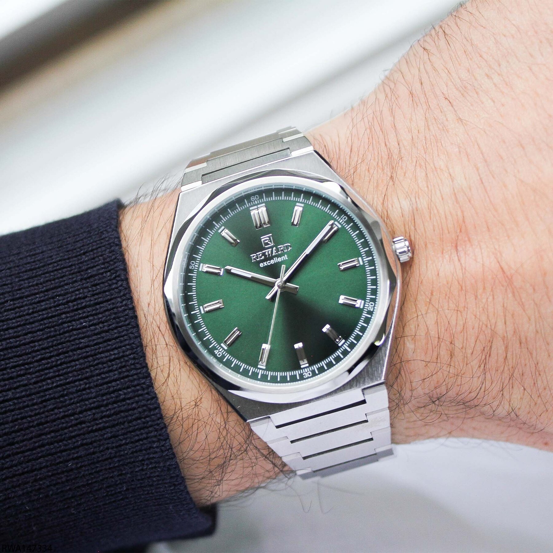 Reward RWA147154 Steel Strap Men Watch