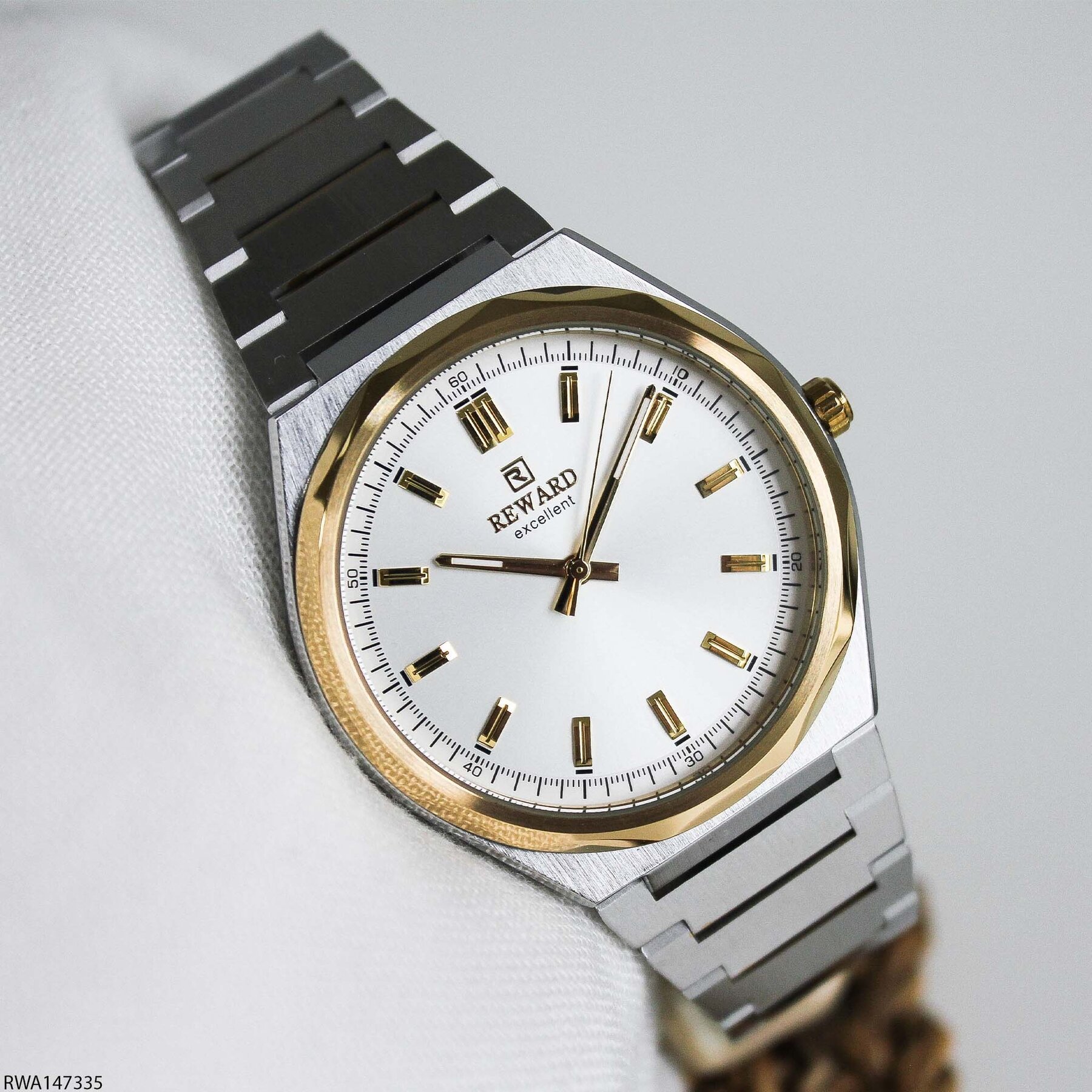 Reward RWA147154 Steel Strap Men Watch