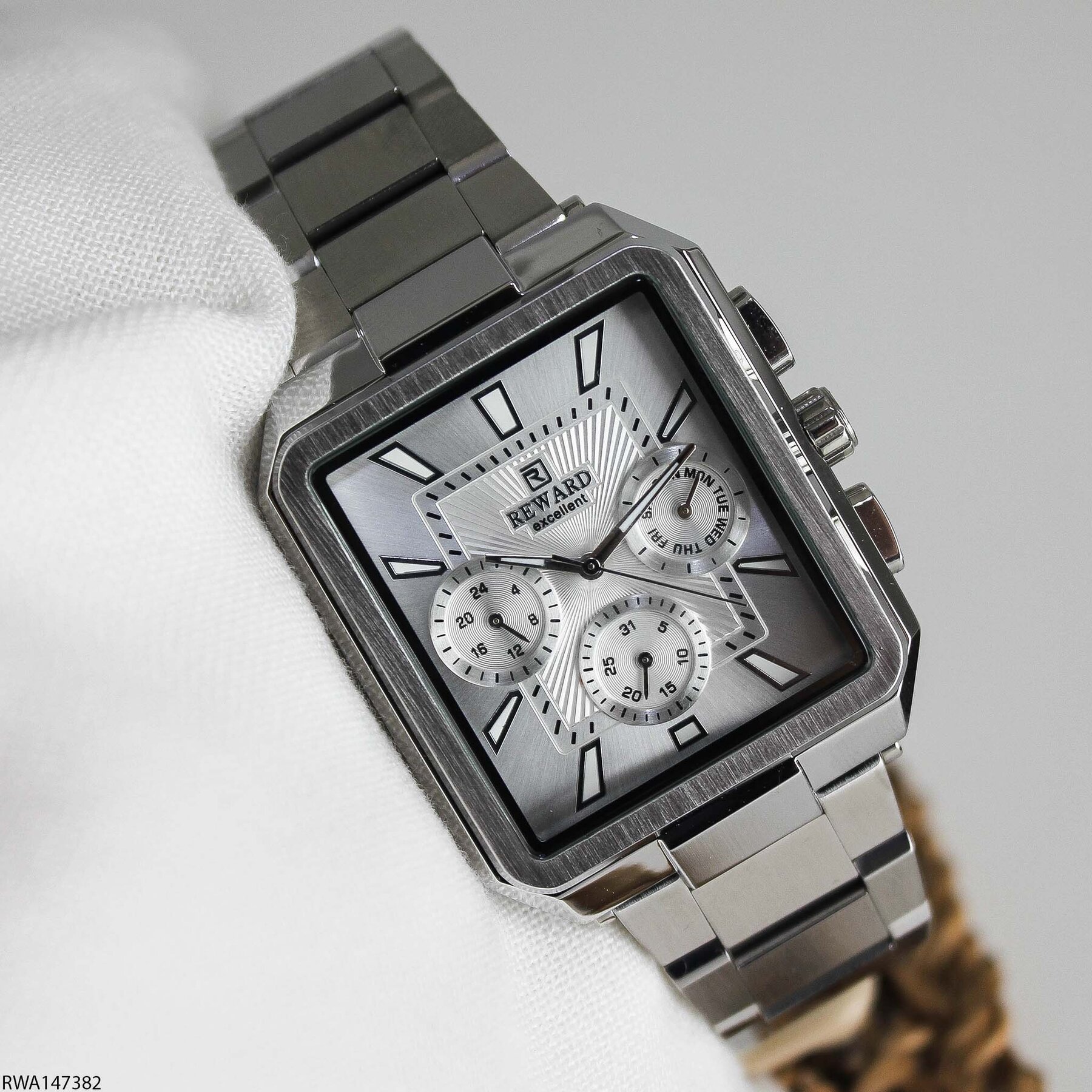 Reward RWA147154 Steel Strap Men Watch